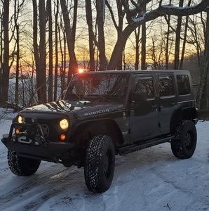 Meet your Posher, Cerine